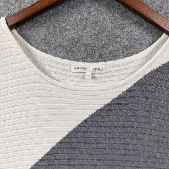 Madison + Hudson Sweater Womens XL Black Gray White Colorblock Ribbed Dolman - Picture 3 of 10